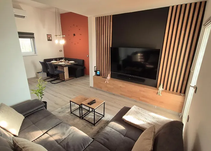 Hisa Ispira Дом отдыха Моравске-Топлице